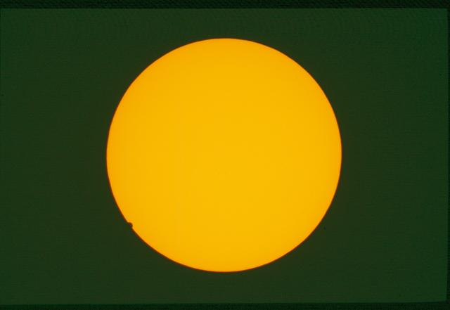 05.27.00UT
